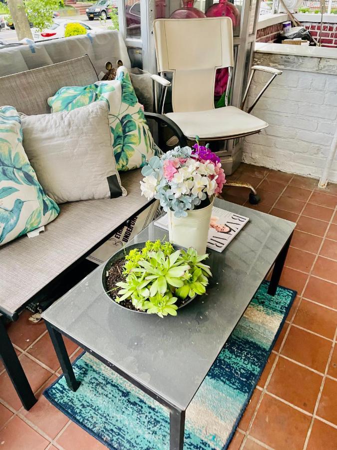 Lga Airport 3 Mins, 3 Bedroom Duplex House, Parking And Private Backyard, 9Mins Subway! New York Eksteriør bilde