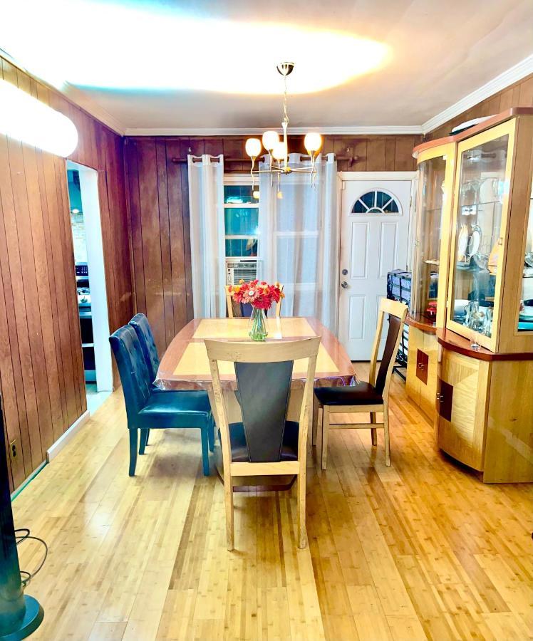 Lga Airport 3 Mins, 3 Bedroom Duplex House, Parking And Private Backyard, 9Mins Subway! New York Eksteriør bilde